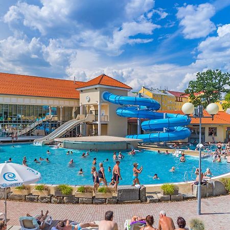 Hotel Three Lilies Inkl Aquaforum Františkovy Lázně Exterior foto